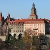 Zamek pomnikiem