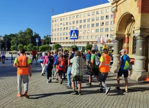 Pieszo do Pani Sudetów