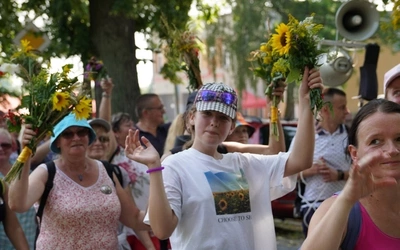 Z Matką Bożą Wniebowziętą