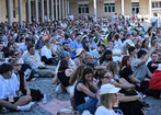 Nowe „L’Osservatore Romano”: milion młodych przed Jezusem