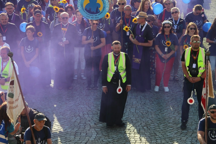 Pielgrzymka 2025. Wejście na Jasną Górę