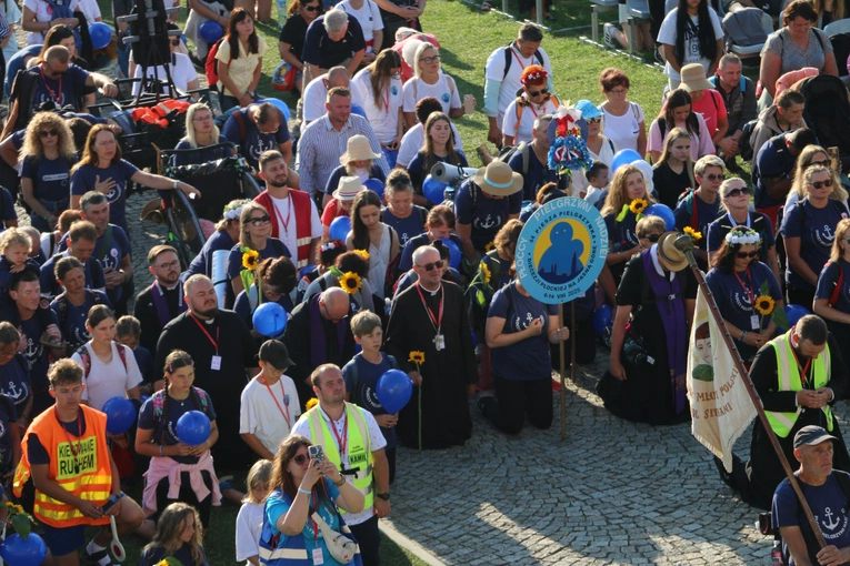 Pielgrzymka 2025. Wejście na Jasną Górę