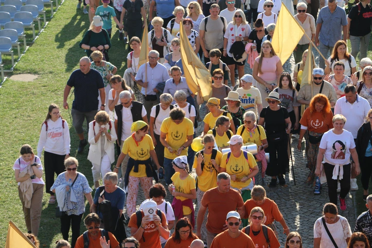 Pielgrzymka 2025. Wejście na Jasną Górę