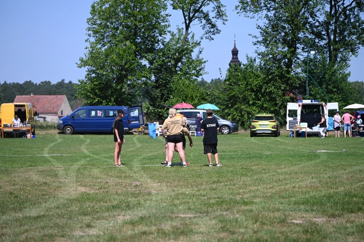 Postój obiadowy w Gwoździanach