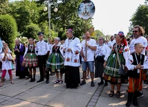 Z nadzieją i intencjami u Matki