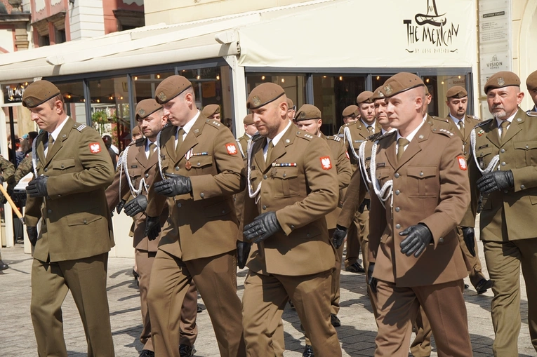 Uroczystość Wniebowzięcia NMP i Święto Wojska Polskiego w bazylice św. Elżbiety we Wrocławiu