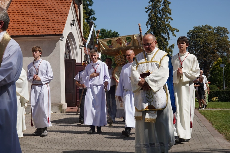 Z Wniebowziętą w Ligocie Książęcej