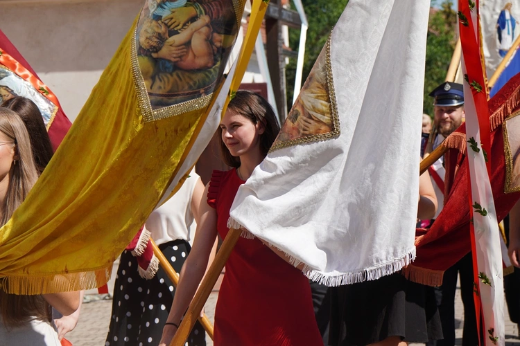 Z Wniebowziętą w Ligocie Książęcej