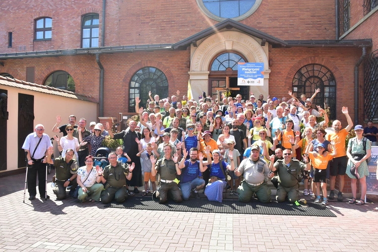 Pielgrzymi z Wrocławia dotarli do Krakowa-Łagiewnik