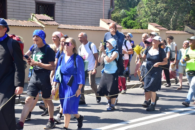 Pielgrzymi z Wrocławia dotarli do Krakowa-Łagiewnik