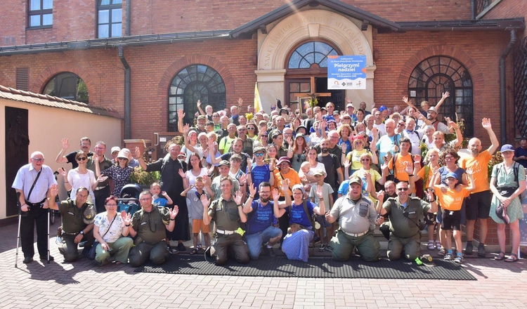 Pielgrzymi z Wrocławia dotarli do Krakowa-Łagiewnik