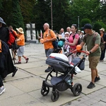 Dwójki, trójka i trzynastka na ostatniej prostej