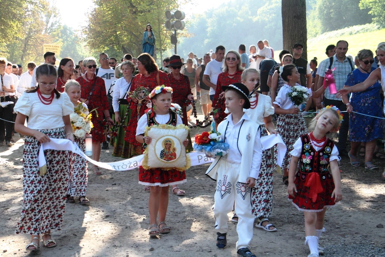 Procesja Zaśnięcia Matki Bożej w Kalwarii Zebrzydowskiej 2025 cz. 1