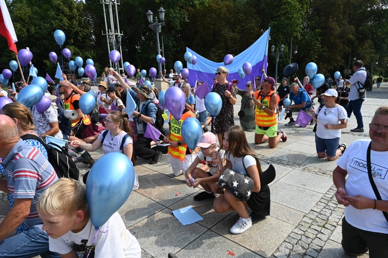 Szóstki u celu drogi