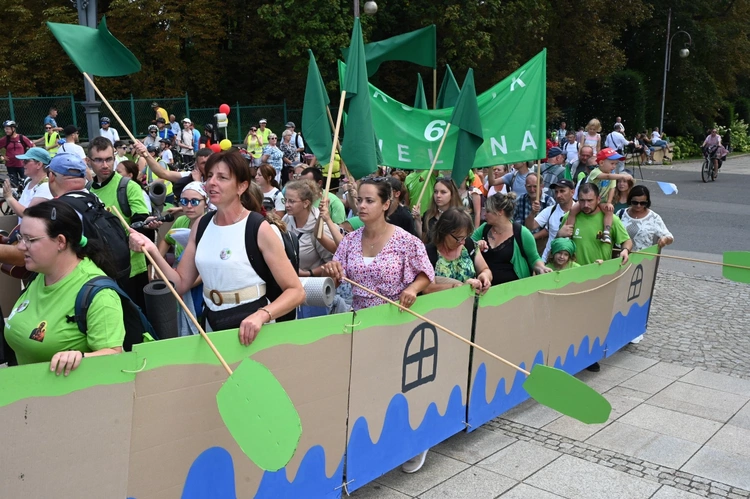 Szóstki u celu drogi