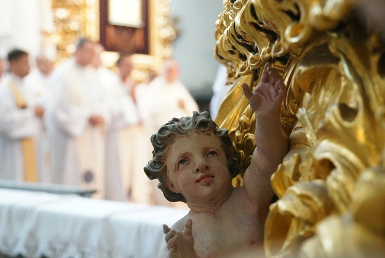 8. Pielgrzymka Wspólnot Żywego Różańca i Czcicieli Matki Bożej do Henrykowa