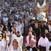 Abp Filipazzi: Przenieśmy do codzienności perspektywę hymnu "Magnificat"