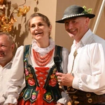 Między niebem a ziemią 