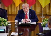 Trump: Po spotkaniu z przywódcami zadzwoniłem do Putina