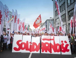 Ten wulkan znów się tli. Wspominając Sierpień 1980