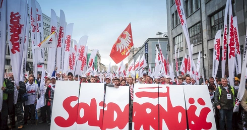 Ten wulkan znów się tli. Wspominając Sierpień 1980
