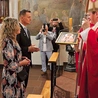 W czasie liturgii luzinianie zabrali ze sobą pobłogosławione wizerunki rzymskiego świętego.