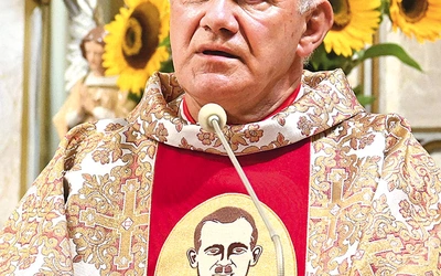 Eucharystię sprawował ks. Norbert Widok.