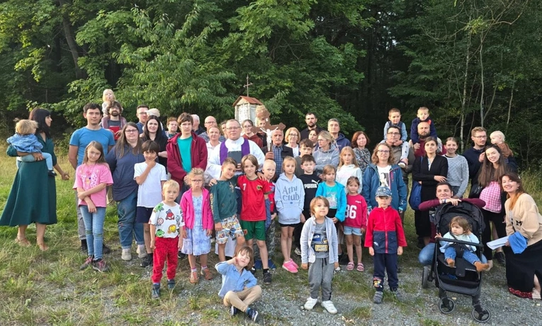 uczestnicy wakacyjnych rekolekcji