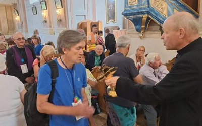 W Nowym Kazanowie odpoczywali pątnicy z Praskiej Pielgrzymki Pieszej