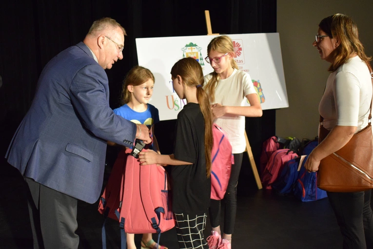 Z uśmiechem do szkoły