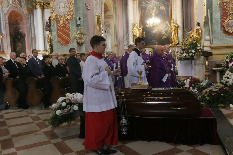 Pogrzeb ks. prof. Mariana Nowaka