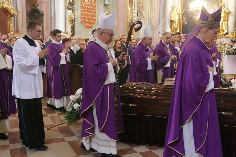 Pogrzeb ks. prof. Mariana Nowaka