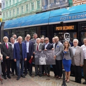 Wrocław zyskał tramwaj imienia Piotra Bednarza