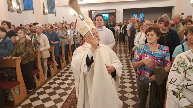 Modlitewne spotkanie u św. Rity w Nieświniu