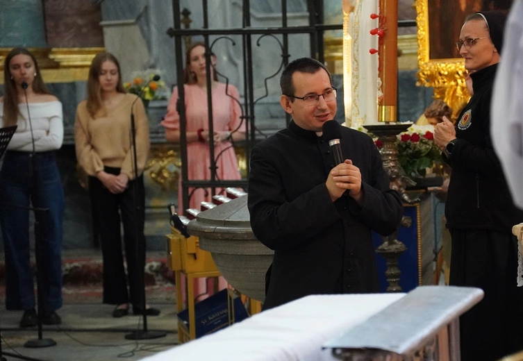 Pielgrzymka osób niepełnosprawnych, ich rodzin i przyjaciół do Henrykowa