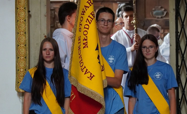Pielgrzymka osób niepełnosprawnych, ich rodzin i przyjaciół do Henrykowa