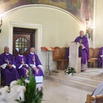 Pożegnanie abp. Józefa Kowalczyka w Jadownikach Mokrych