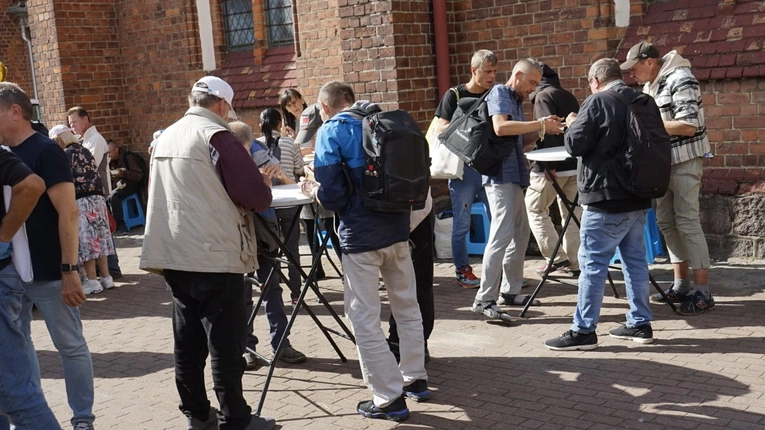 Trzecie urodziny Boskiego Prysznica