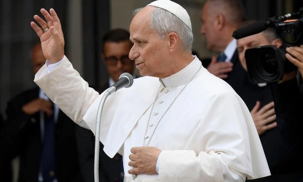 Leon XIV zapewnił prezydenta Zełenskiego o modlitwie
