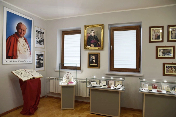 Muzeum pamięci abp. Zygmunta Zimowskiego w Kupieninie