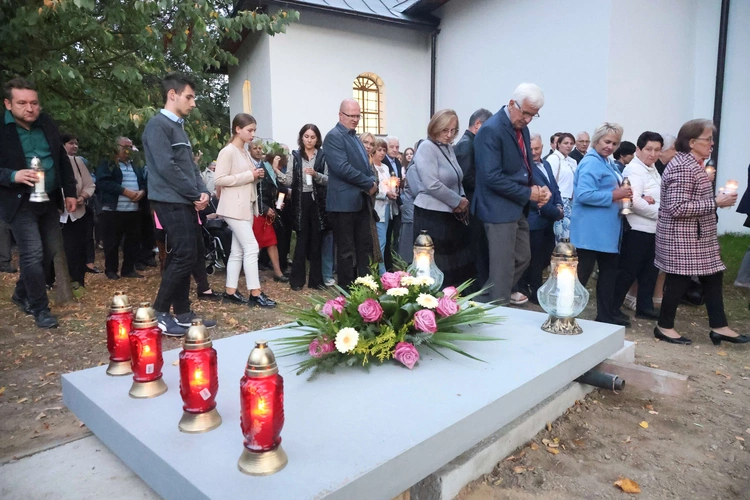 Poświęcenie wyremontowanej świątyni w Kamionce Wielkiej