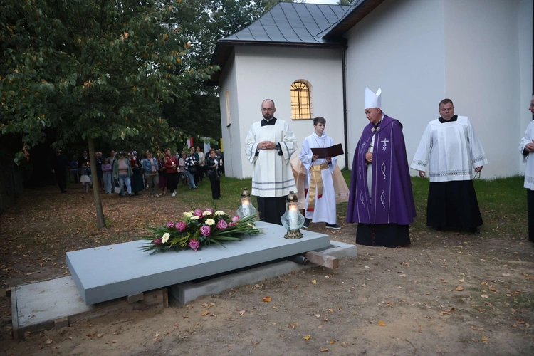 Poświęcenie wyremontowanej świątyni w Kamionce Wielkiej