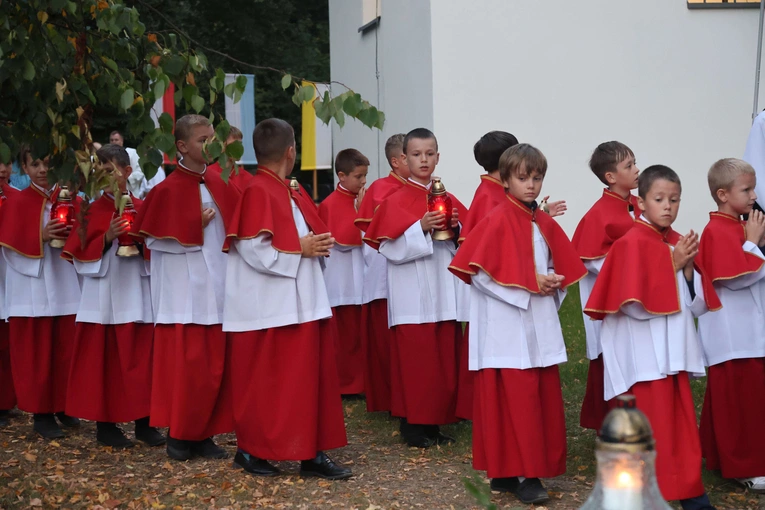 Poświęcenie wyremontowanej świątyni w Kamionce Wielkiej