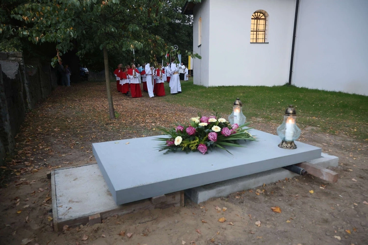 Poświęcenie wyremontowanej świątyni w Kamionce Wielkiej