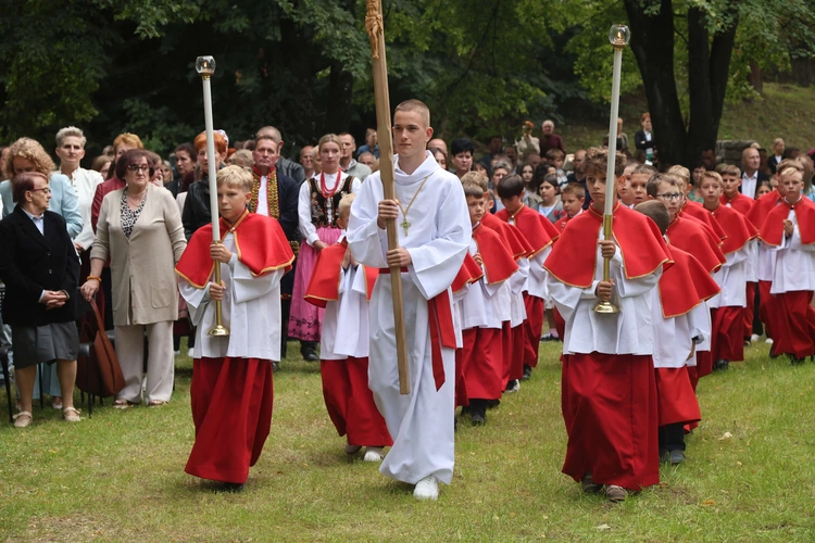 Poświęcenie wyremontowanej świątyni w Kamionce Wielkiej