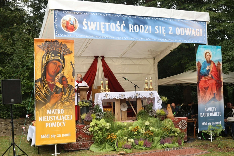 Poświęcenie wyremontowanej świątyni w Kamionce Wielkiej