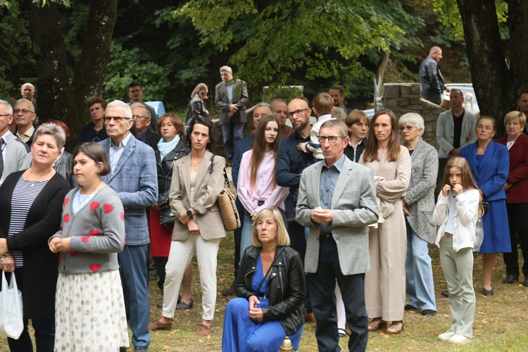 Poświęcenie wyremontowanej świątyni w Kamionce Wielkiej