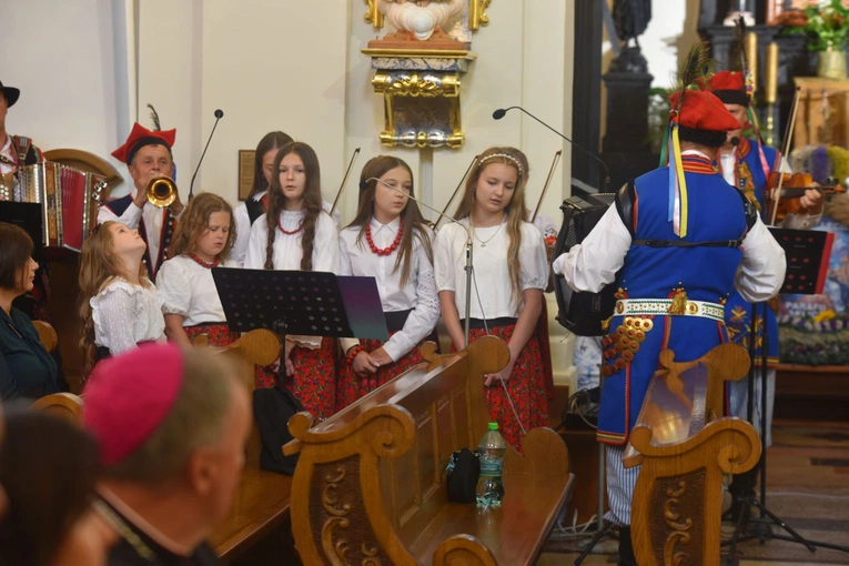 700 lat parafii w Zakliczynie - inscenizacja