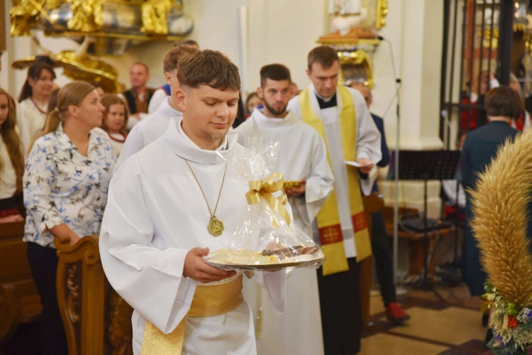 700 lat parafii św. Idziego Opata w Zakliczynie - Msza św. 