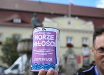 Wyjść poza placówkę